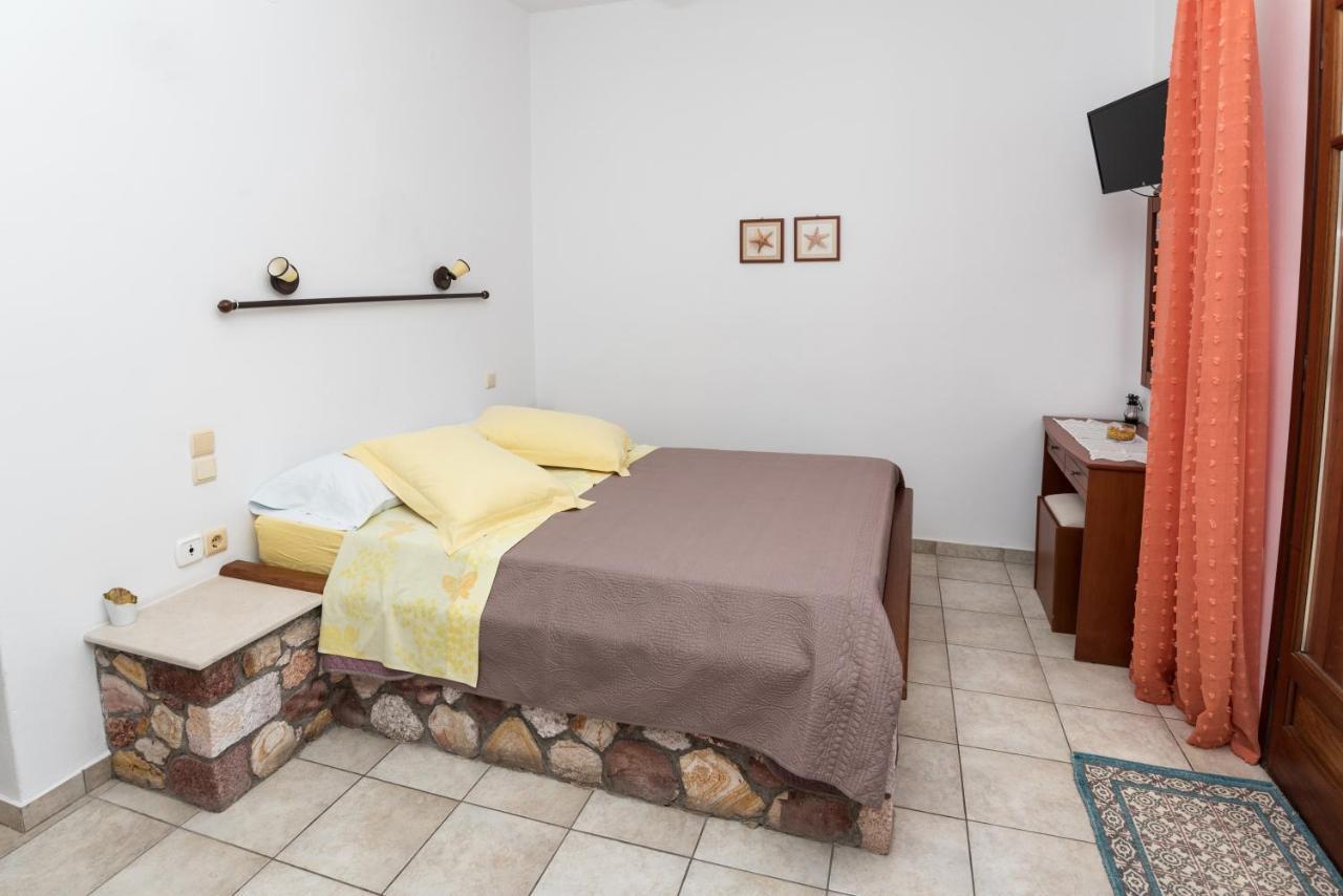 Vesleme Hotel Pachaina Buitenkant foto