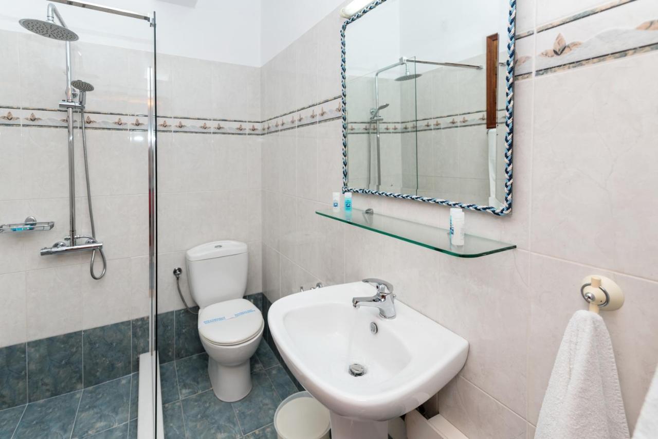 Vesleme Hotel Pachaina Buitenkant foto