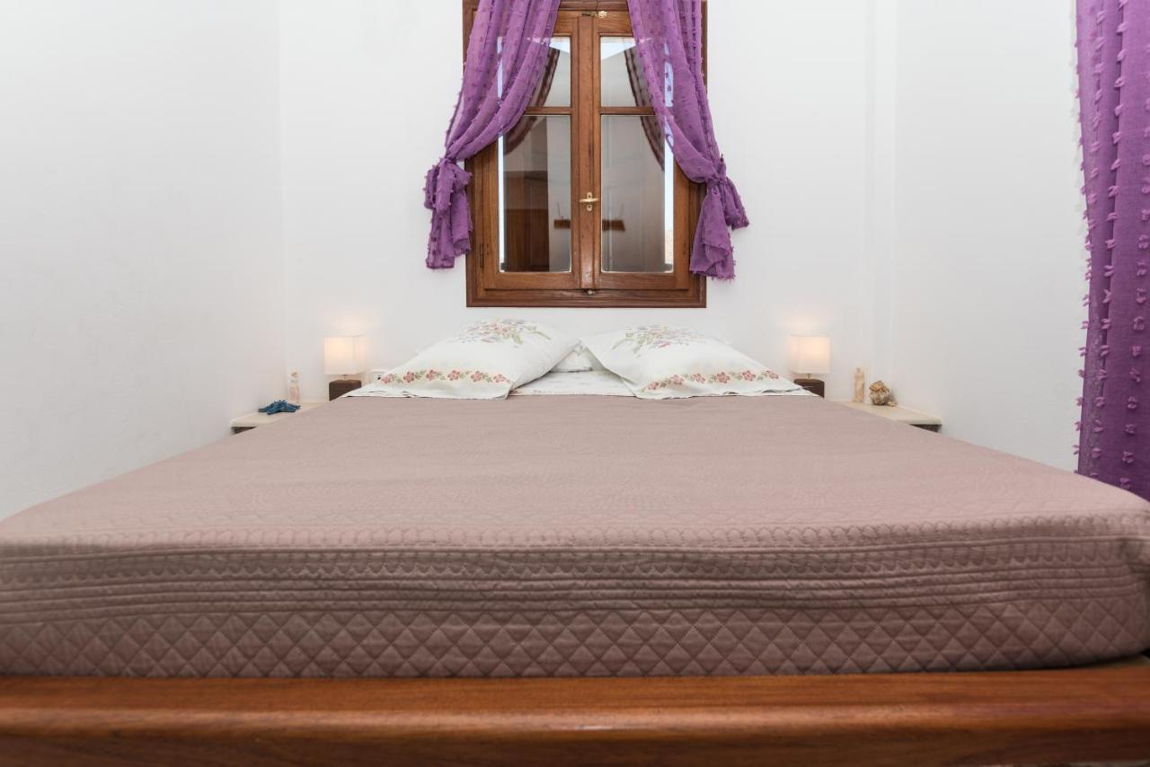 Vesleme Hotel Pachaina Buitenkant foto